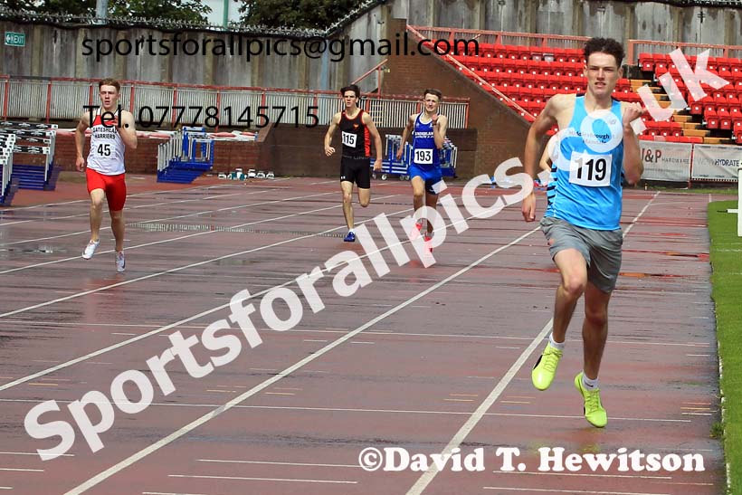 300 metres, 2023 Gateshead Tartan Games.  Photo: David T. Hewitson/Sports for All Pics